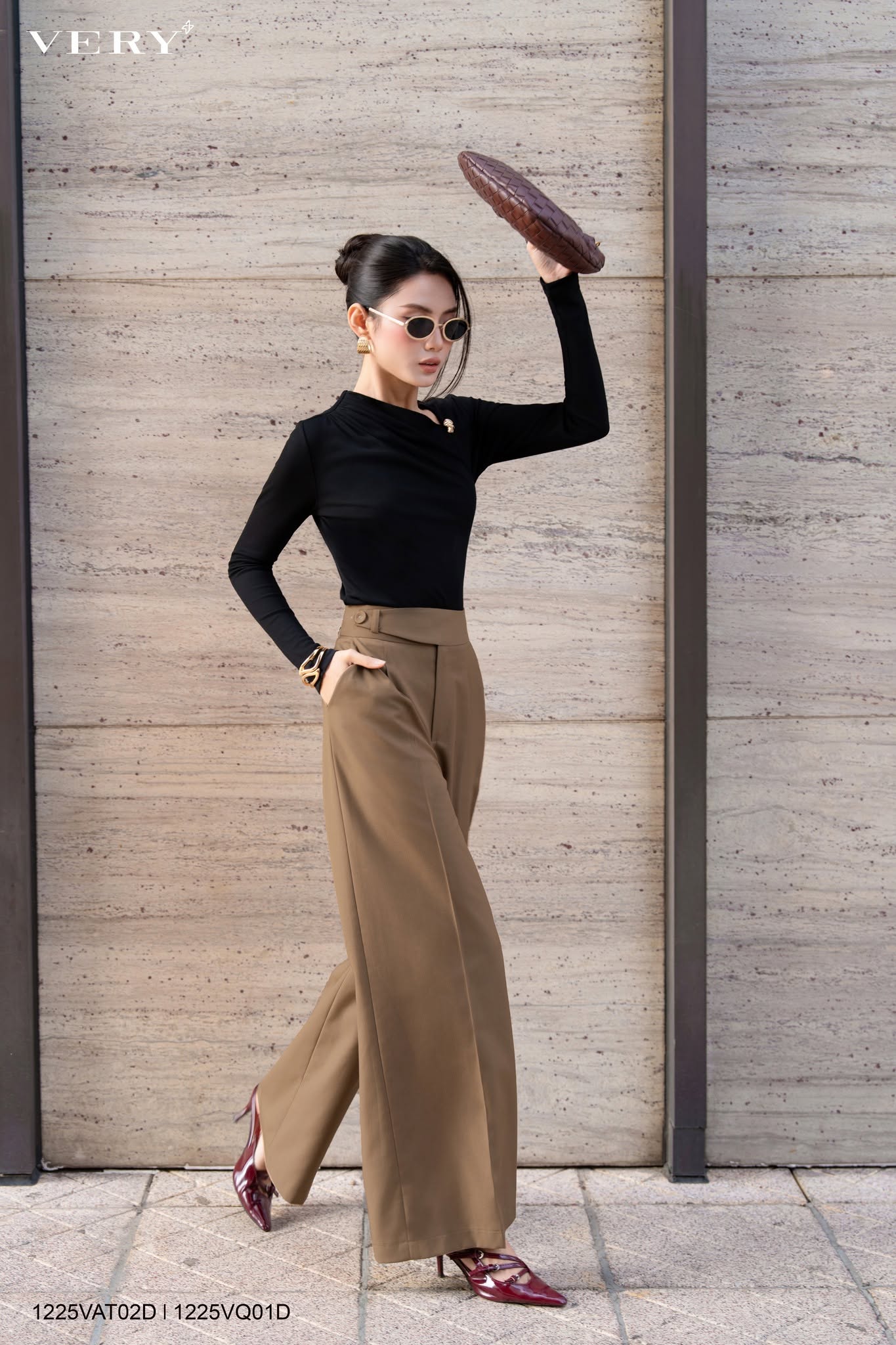 Áo thun cổ lệch đính khuy 1225VAT02D
